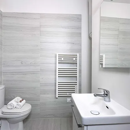 Homey Parisian For 3 * Paris