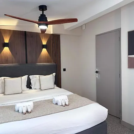 Homey Parisian For 3 Apartment